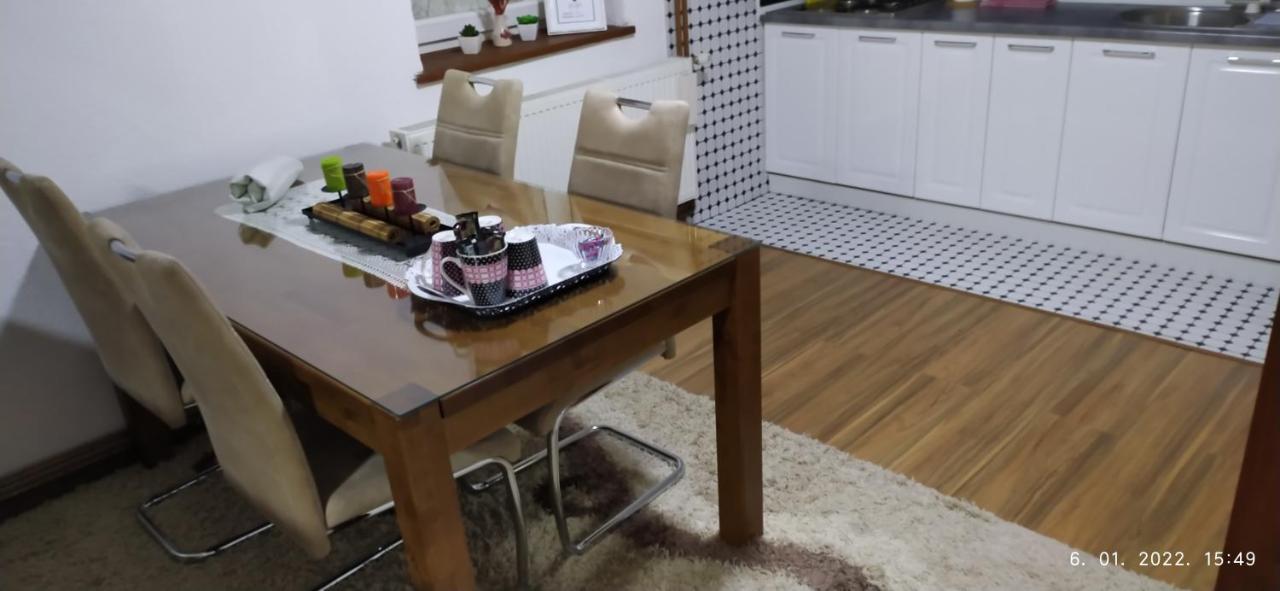 Apartman House Jasmina Bihac Bagian luar foto